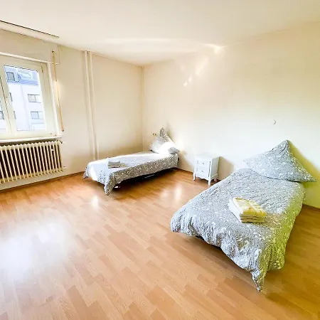 Preiswertes Zentrales Wg-zimmer In Apartament Ravensburg