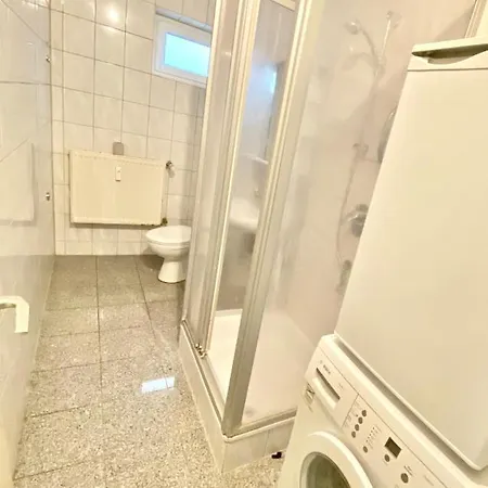 Preiswertes Zentrales Wg-zimmer In Apartment Ravensburg